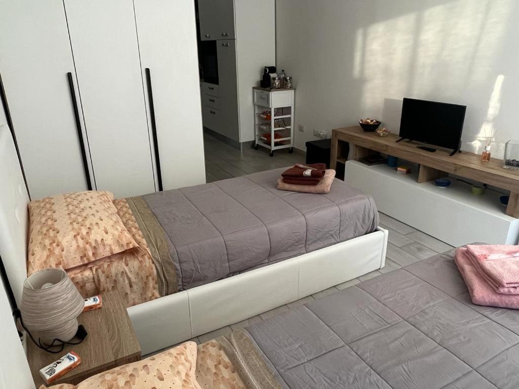 Einaudi Apartment Cologno Monzese Bagian luar foto