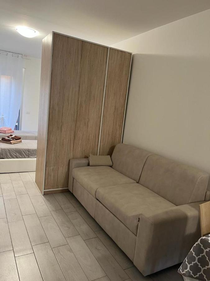 Einaudi Apartment Cologno Monzese Bagian luar foto